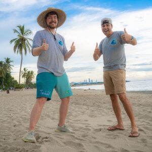 Mark Rober Instagram - Two years ago we planted 20,000,000 trees and now we want to remove 30,000,000 pounds of trash from the ocean with #TeamSeas!

$1 = 1 less pound of trash in the ocean!

Go to TeamSeas.org (link in bio) to donate and join #TeamSeas!!