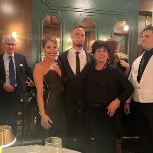 Mark Tremonti Instagram - Congratulations to the @Sinatra family on the opening of the #Sinatra Bar & Lounge in Nashville over the weekend. This place is special.
Our friend Charlie Pignone invited us to perform #MyWay for the grand opening which was broadcasted on @Siriusxm #SiriuslySinatra.
Tina Sinatra, @trishayearwood, @lorriemorgan_official , Joe Piscopo (to name a few) all under one roof, it was an incredible experience!