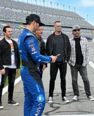 Mark Tremonti Instagram - It was such an honor to hang out with @JimmieJohnson, Richard & Kyle Petty, @jhnemechek, @erik_jones and the @LegacyMotorClub team yesterday! Thanks so much for adding us to the club, forever grateful!

#Daytona500 @Nascar #Nascar #Petty75