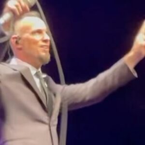 Mark Tremonti Instagram - Here’s a little highlight reel from the big show last night at the amazing Skokie North Shore Performing Arts Center. Thanks to all who attended and helped raise funds for our dear friends at @ndssorg #tremontisingssinatra Big thanks to  Johnny Rabenda for putting the video together, all the best!