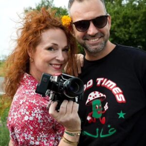 Markéta Hrubešová Instagram - To, že je potřeba podporovat lokální farmáře, jsem věděla už dřív. Díky natáčení pořadu Od farmáře na talíř pro TV Paprika 🌶️, kde jsem měla možnost poznat 6 úžasných českých farem, a ještě úžasnějších lidí, kteří do toho dávají srdce, jsem o tom přesvědčena ještě víc! Sledujete o víkendech od 5 moje zážitky? ❤️

#OdFarmareNaTalir #TVPaprika #CeskeRecepty #FarmarskePochoutky #VikendovyPorad #CeskeFarmy #FarmarskeRecepty #UdrzitelnostSurovin

Foto @kati_sandor