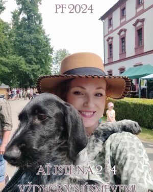 Markéta Hrubešová Instagram - Mojí milí❤️, přeju vám z celého srdce vše dobré, ještě lepší a to úplně nejlepší v celém novém příštím roce. ⭐️⭐️⭐️⭐️Přeju vám,  aby vás nebolelo tělo ani duše. 🙏🙏🙏Přeju vám,  abyste  se měli vždycky na koho spolehnout. 😺😺😺 Přeju vám spoustu vrásek od smíchu, za který se nebudete stydět  a naopak za ně vděčně poděkujete 😅 Přeju vám klid, pohodu  a štěstí.  Na lidi kolem vás, na práci I na dny odpočinku. ❤️❤️❤️ Těším se na vaše komentáře a.budu se snažit,abych i vám  v tom novém roce posílala jen samou pohodu a radost.  Mám vás ráda ❣️ #2024 #novyrok #silvestr