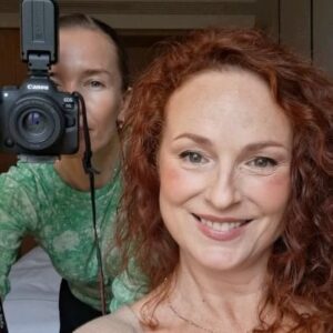Markéta Hrubešová Instagram - Dnešní focení pro @lamarque.cz Bylo mi ctí už podruhé.  Víte,  focení je vždycky o důvěře. A když navíc fotíte prádlo,  tak asi ještě tisíckrát víc...Nicméně s @michaela_dzurna je naprosto skvělá.  Profesionálla,  která ví  a umí.  A já zas vím, že to bude v pohodě.  A fotky budou prostě Krásný!!! Děkuji celému týmu..🍾🍾🍾🍾❤️❤️❤️❤️❤️#lingerie  #photo #vekjejenomcislo