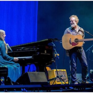 Markéta Irglová Instagram - I love @steinwayandsons pianos. So much that I became an official Steinway artist some years ago. I was so happy when I heard that we got a good deal with Steinway on the tour rental, which meant we had the same piano at every show, it traveled with us from place to place and it waited for me on stage at every soundcheck, having been taken out of its flight case and reassembled by our crew. 

I really enjoyed this particular instrument, and similarly to my one at home, it became a partner of mine for those three weeks on tour. I think about it even now and miss it. 

I am grateful to it and hope that whoever gets to play it next will enjoy it as much. 

Nobody asked me to make this post and it is not an add for Steinway, I simply feel so honored every time I see photos from the shows, and the @steinwayandsons golden logo shines right next to me. ✨

Thank you @mulographynyc for the photos 🙏♥️