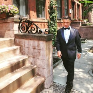 Marko Caka Instagram - Behind the scenes 🎬 🎥 
Mysterious guest in Auction party.

#20centuryfox #horror #drama #mystery #movie  #onset #working #acting #lovemyjob 
#actinglife #love  #instagood  #fashion #photooftheday  #beautiful  #photography #happy #newjersey