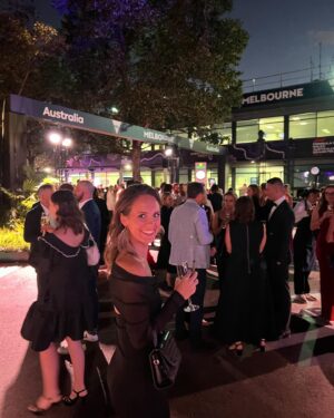 Marlee Silva Instagram - Glamour On The Grid ✨🏎️ 🏁

What an amazing night!! Thank you @monique.hair.makeup & @channel9style for doing your magic! And my favourite plus one for making it so much fun 🤍🤍