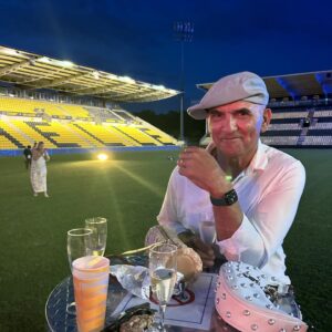 Marlee Silva Instagram - Creating a documentary is not something you do everyday and premiering it at a festival in France, in a rugby stadium with your mum & dad beside you, is definitely not something you ever imagine is possible through the journey.

This film started as a way to tell some of Dad’s story and a love letter to the game that raised me, rugby league. It’s evolved into something so much bigger and I couldn’t be prouder.

There’s so much to say about what I’ve just experienced and still a journey ahead as we bring Skin In The Game to screens at home, but for now I just want to express my absolute gratitude and love for the women who made this possible. 

Laurie, Georgia & @southernpicsaus , Marissa & @nitv_au , Aurelie, Judy & @sunnysidedoc - thank you for believing in this and me! What a firecracker start to Skin In The Game being in the world, this is just the beginning 🤍🤍🤍