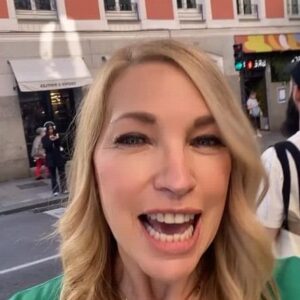 Marlene Maseda Instagram - Comenta YO QUIERO para que empieces a crear riqueza.