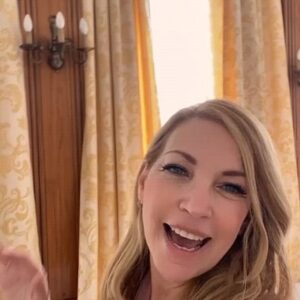 Marlene Maseda Instagram - Durante mi preparación con Neuro Coach, parte de la Psicología y más entrenamientos he podido aprender herramientas que me han sido de ayuda vital en cada una de las áreas de mi vida. Hoy puedo dicirte que si aplicas las técnicas y te enfocas creyendo en que si es posible verás aquellas manifestaciones para las que Dios ya ha tenido un plan.

Te envío un fuerte abrazo y te invito a creer en ti.