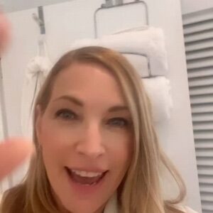 Marlene Maseda Instagram - Escribe la palabra YO QUIERO para que empieces a crear riqueza.

Te invito a accionar en lugar de pensar en el día y el momento perfecto. Tú tienes un gran potencial para empezar hoy mismo.

Date la oportunidad de crecer y seguir adelante para cumplir tus objetivos y llegar a la meta. El momento es ahora.