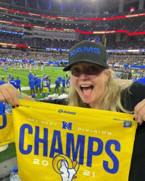 Marley Shelton Instagram - Who’s House??!!!! #larams #playoffs