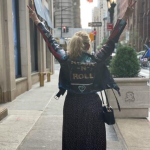Marley Shelton Instagram - Couldn’t be more proud of my beyond talented sister in law @flynnlauryn @laurynflynnstyle !!Her jackets are one of a kind wearable art!  Love representing for your amazing creations!  #newyorkhappenings #fashion ❤️❤️❤️❤️❤️❤️