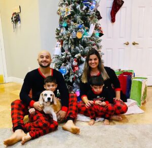 Marlon Moraes Instagram - Feliz Natal!!! Merry Christmas 🎁🎄 👨‍👨‍👦‍👦 🐶