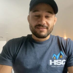 Marlon Moraes Instagram - 🚨 🚨 🇧🇷 Muito Feliz em Anunciar meu contrato de Patrocínio com a @homesafe.claims! Tive um problema em minha casa e eles fizeram tudo e mais um pouco!! Estarei postando sobre os serviços e como foi em minha casa 🇺🇸 Happy to announce Partnership with @homesafe.claims! I had problem at my house and they got everything done and well done!!! so happy with results 
 Follow @homesafe.claims The Best Public Adjusters in Florida 👊🏻 let’s get that money from insurance !!!!