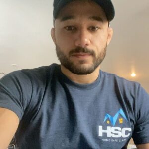 Marlon Moraes Instagram - 🚨 🚨 🇧🇷 Muito Feliz em Anunciar meu contrato de Patrocínio com a @homesafe.claims! Tive um problema em minha casa e eles fizeram tudo e mais um pouco!! Estarei postando sobre os serviços e como foi em minha casa 🇺🇸 Happy to announce Partnership with @homesafe.claims! I had problem at my house and they got everything done and well done!!! so happy with results 
 Follow @homesafe.claims The Best Public Adjusters in Florida 👊🏻 let’s get that money from insurance !!!!