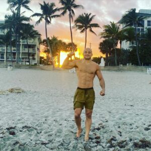 Marlon Moraes Instagram - Only way to secure Peace is by Preparing for a War!!!! Let’s goooo
#Ready 🔥