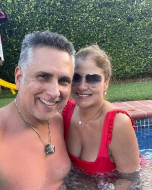 Marlon Moreno Instagram - Quiero tomarte de la mano a los 80 y decir “lo logramos” 1️⃣1️⃣