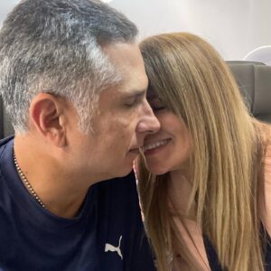 Marlon Moreno Instagram - Feliz cumpleaños vida mía 🎂🎉🍾💝. Espero poder seguir celebrando a tu lado esta vida bonita que tenemos.  Gracias por ser, por existir.  Te amo ❤️