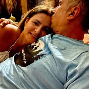 Marlon Moreno Instagram - Feliz cumpleaños vida mía 🎂🎉🍾💝. Espero poder seguir celebrando a tu lado esta vida bonita que tenemos.  Gracias por ser, por existir.  Te amo ❤️