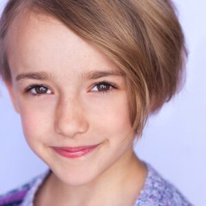Marlow Barkley Instagram - Just got my new headshots back and I LOVE them! Thank you to @theoandjuliet for always getting the great shots!

And just for fun, here are my very first headshots (6 years ago!) from @robinlorrainephotography. These helped that little 8yr old book her very first jobs!

#tbt #headshots