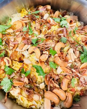 Maroun Chedid Instagram - Making delicious Ramadan specials with a twist!
On the Menu: 1. Butter Chicken  2. Lamb Biryani

For reservations 70/900097.

#marounchedidcookingacademy #cookingclasses #cookingacademy #loveofcooking #recipes #chefs #chefslife #cookingschool #professionalchef #culinaryschool