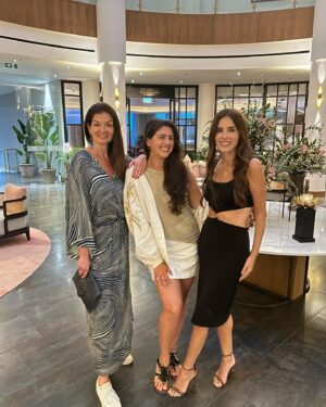 Marta Leite de Castro Instagram - Que dias incríveis no @wyndhamgrandalgarve ❤️ em família ❤️ que bem recebidos, que bem instalados e que bem tratados! Parabéns à sua equipa @chococastro 🌷