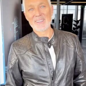 Martin Kemp Instagram - The Game out in a few hours, so excited for it to be available..
Really hope you enjoy losing your head inside my imagination…
Mx