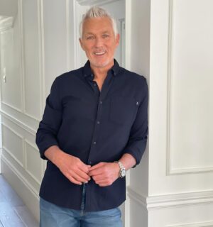 Martin Kemp Instagram - This Easter check out my MJK edit @sainsburys  @union_works_clothing @tuclothing 
Some brilliant stuff there. I tried some on at home to give you an idea… check these out! 
Personally I’m in love with the Harrington jacket! @shirliekemp loves the blue jumper
Tell me your fav… Mx

Available to shop at Tu.co.uk or in selected Sainsburys stores