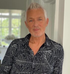 Martin Kemp Instagram - This Easter check out my MJK edit @sainsburys  @union_works_clothing @tuclothing 
Some brilliant stuff there. I tried some on at home to give you an idea… check these out! 
Personally I’m in love with the Harrington jacket! @shirliekemp loves the blue jumper
Tell me your fav… Mx

Available to shop at Tu.co.uk or in selected Sainsburys stores