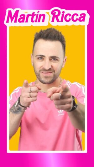 Martín Ricca Instagram - ¡Por fin se escucharon nuestras plegarias!😍 Nuestra infancia y adolescencia están de regreso con los @2000sxsiempre 💞 ¡No te pierdas #Pinkyamigos X Siempre!✨ con @lalujans @martinricca1 @fabianchaveztv @soybrissia y @lalobrito YouTube: #PinkyPromise 🦄💖 Jueves 9:00 P.M. 

@paodurazo 
@gabolojero 
@charlietrejo___ 
@boboproducciones 
@senseimediamx 
@normadiazhair

#LaloBrito #MartinRicca #BrissaMayagoitia #DanielaLuján #FabiánChávez #2000SXSIEMPRE #LaNuevaBandaTimbiriche #ElDiarioDeDaniela #ComplicesAlRescate #SenseiMedia