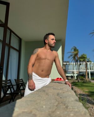 Martín Ricca Instagram - El tiempo es lo más caro que tengo…