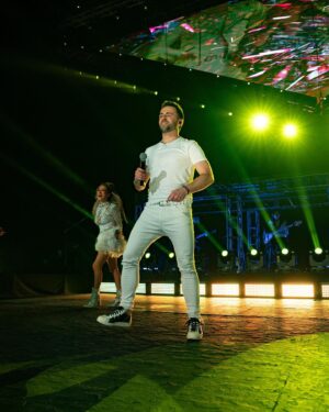 Martín Ricca Instagram - Momentos con @2000spoptour en Guadalajara 

📸 @jarellano51 crack! 

#martinricca #2000spoptour #martinriccaenmexico #2000sxsiempre #martinricca25años #guadalajara #jalisco #auditoriotelmex #concierto #show #musica #vida #envivo #momentos #amigos #complices #fotos #mexico🇲🇽 #argentina🇦🇷
