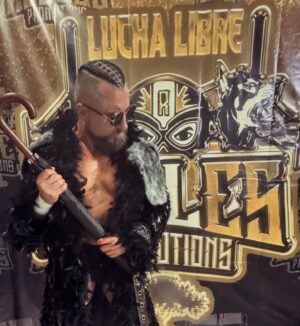 Martin Scurll Instagram - For years @luchalibreonline have supported me… time to show a little support back! Viva Mexico! 🇲🇽 

#villain ☔️