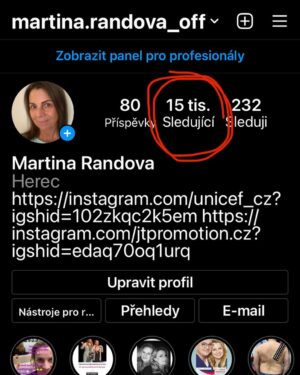 Martina Randová Instagram - Moji milí❤️ Chci vám moc poděkovat za 15tisíc sledujících i přesto, že nejsem tak aktivní, co se týče mých příspěvků sem. Říká se, že méně je někdy více, ale já slibuji, že budu dávat více videí a fotek z mého života, protože jste mě fakt neskutečně potěšili, že se na můj profil díváte. 🙏🏻Vážím si vás a mám vás všechny moc ráda. 🍀❤️Opatrujte se a mějte hodně všeho krásného. Jupííí. 🙏🏻❤️❤️❤️❤️