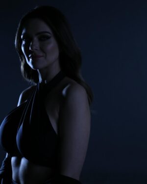 Martina Schindlerová Instagram - @lifestyle_by_kathy 📸🫦
@sence 👗

#newmusicvideo 
#premiera  #comingsoon‼️ 2.5. 💕