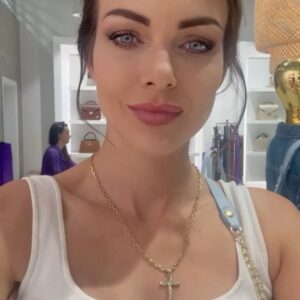 Martina Schindlerová Instagram - 👜 SÚŤAŽ o kabelku Dajana Rodriguez 
PODĽA VLASTNÉHO VÝBERU 🤩
Z NOVEJ KOLEKCIE v mojej najobľúbenejšej farbe👌🏻🩵👜

👇🏻Splň tri jednoduché kroky:

1️⃣Označ tu 2 priateľov - každého v samostatnom komentári

2️⃣Vyplň formulár na www.dajanarodriguez.sk/sutaz/martina
 
3️⃣Daj ❤️ na príspevok a follow

 @schindlerovamartina
@dajanarodriguez  a
@dajanavargarodriguez

‼️Pozor, žrebujeme len z vyplnených formulárov ‼️

Zdieľanie v príbehu nie je podmienkou, ale poteší.

Výherca získa luxusnú kabelku Dajana Rodriguez podľa vlastného výberu. 

Vyhodnotenie súťaže uverejním 18.6. v príbehu na mojom profile @schindlerovamartina

Držím palce!🤞🏻

*Súťaž nie je sprostredkovaná platformou Instagram