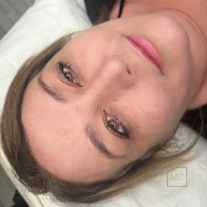Martina Urban Instagram - A woman with her eyebrows done is ready to take on the WORLD 🌍🔥 swipe to see the before! ➡️

In love with this hairstroke eyebrows result! 🌟 Each precise stroke adds definition, symmetry, and a touch of elegance that enhances her features 💁‍♀️💖 

#martinaliskovapmu #browperfection #hairstrokeeyebrows #permanenteyebrows #perfecteyebrows #lookingperfect #permanentmakeup #lookinggorgeous #selfesteem #eyebrowgame #pmuuk