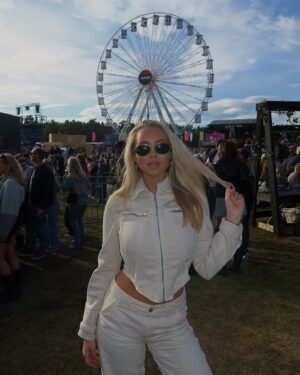 Martine Lunde Instagram - Annonse @stavernfestivalen 🎡✨
