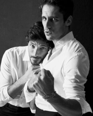 Martiño Rivas Instagram - Para @elle_spain  l’uomo piu bello de Tossa @andresvelencoso y yo, yo, yo, yo, yo…