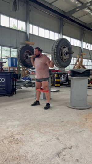 Martins Licis Instagram - Mini trip to Latvia always refuels my spirit! 405lb (185kg) squats with pauses, then regular reps to finish out. Always a good time training with @aivars.smaukstelis ! 
Feeling better every week. Can’t wait to go heavy again! 👊 In due time…