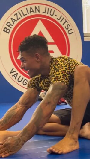 Marvin Tillière Instagram - Full Power 🐆 

Booster G2T Mental & Focus ⚡️
disponible sur le site @starlabsfrance 

-10% avec le code LDO10 livraison express 48h max 🫡

🏠 @graciebarravaugirard 
🎥 @yazingb 

#collab