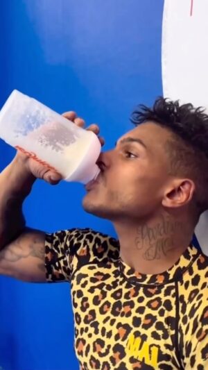 Marvin Tillière Instagram - Énergie maximale @marvin_tilliere ! 🚀 

Pré-entraînement ultra concentré avec de nombreux ingrédients labellisés ! 🔥

Chez StarLabs Nutrition™, nous travaillons toujours pour être à la pointe de la nutrition sportive avec les produits les plus avancés, offrant les formules les plus innovantes et les plus efficaces créées dans notre département R&D.

G2T PRO LIMITED est la nouvelle version améliorée de notre pré-entraînement le plus célèbre qui a été un pilier fondamental pendant des années pour les meilleurs athlètes les plus avancés qui recherchent les meilleures performances physiques.

Avec cette nouvelle version de G2T PRO LIMITED, vous éviterez l’apparition de fatigue avant les exercices les plus intenses, en favorisant une capacité de récupération extraordinaire entre les séries et en étant capable de continuer l’exercice plus longtemps.

Avec une seule dose, vous remarquerez son formidable effet vasodilatateur, atteignant la plus grande congestion musculaire, combiné à son effet stimulant qui provoque une concentration sans précédent.

Composition complète sur votre site www.starlabsfrance.fr

#starlabsnutrition #starlabsfrance #france #nutrition #sport #sante #conseil #bodybuilding #performance #fitness #musculation #motivation #fitnessmotivation #athlete #muscles #lifestyle #sport #instagood #instagram