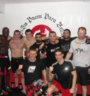 Marvin Vettori Instagram - I’ve been injured for the past 10 weeks but comparing it to some of the struggles in the past I can only laugh it off.
Here I am, 19, walking out for one of my first fights in London, I remember working as a bouncer, barely knowing how to speak english, from 8pm to 3am, to then get a bus home that would take more than 2 hours just to be up by 12 and be able to train until evening.
I remeber saying to myself that it was gonna be all worth it and that i was gonna be the best fighter in the world.

Ive been living what i visualized for years.

The downs help us to understand who we are and I’m just built different.
Like always, I’ll be back to take what’s mine ☝🏻🇮🇹
#theitaliandream