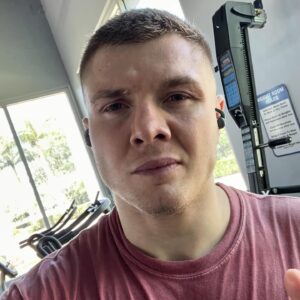 Marvin Vettori Instagram - If you ain’t getting better you getting worse
Who stops is dead ☝🏻
#theitaliandream