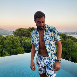 Marwan Berreni Instagram - 🧿
merci @1789cala
