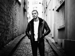 Marwan Berreni Instagram - Mood of the day : - Boyz N the hood - 
Credit photo : @alexpixelle 
#badass #badboy #streetstyle #street #jefumeetalors #fumertue #blackandwhite #paris🇫🇷 #montmartre #dansmarue #🍀