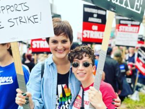 Mary Chieffo Instagram - “wa’ Dol nIvDaq matay’DI’ maQap”

“We succeed together in a greater whole.” 

— Klingon proverb 

Amazing #StarTrek & #SAGAFTRA solidarity yesterday with the #WGAStrike at Paramount Studios! 

#wgastrong #solidarity #startrekdiscovery #klingon #LLAP #representationmatters #IDIC