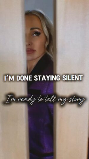 Mary Fitzgerald Instagram - After staying silent for so many years I was ready to tell my story. 

My Book is on Pre Sale Now 
Selling Sunshine ✨LINK IN BIO✨ 

Pre order and you will receive a special message from me.. 
& one of the techniques I used to heal. 

@harperbooks @harpercollins @emilyliebert 

#harpercollins #harperbooks #marybonnet #sellingsunshine #sellingsunset #losangeles #preorder