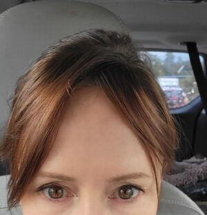 Mary Stuart Masterson Instagram - Gonna be a brunette again. Gonna do a little picture show called "The Senior" with some talented AF people down in Texas led by movie hubby @michaelchiklis playing Mike Flynt, helmed by the most collaborative and talented director, @rodlurie I have yet to meet out of the box of zoom. Can't wait to play the lovely Eileen. More later... #football #hairactor #brunette #truestory #thesenior #wayfarerfilms #footballwife