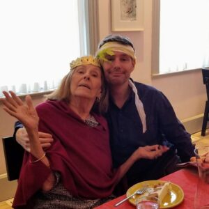 Mary Stuart Masterson Instagram - On Thursday, July 13th, my mother, Carlin Glynn Masterson, passed away. I was with her. I will always be grateful for those last moments, no matter how hard. 

Death is like birth in the oddest way. From my first breath to her last. This thread is as fragile as it is strong. 

She was the most graceful clumsy person you would ever meet. Strong, smart, silly, intuitive, kind, generous, passionate and a deep listener. She was devoted to my father and to the enormous circle of students and collaborators who were considered her chosen family. 

The stanza is from Seamus Heaney's poem, Clearances. 

The last photo is from her 80th birthday party, before the worst of dementia and cancer took their toll. She never lost her sense of joy or wonder. The silly guy pictured with her is my dear brother @seppisigh

Rest in peace, mommy.